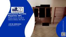 Foto Immobile in asta di 931 m con pi� di 5 locali in vendita a Villadose