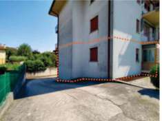 Foto Immobile in asta di 95 m con 3 locali e box auto in vendita a Maserada sul Piave