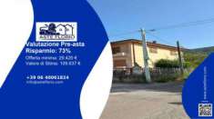 Foto Immobile in asta di 95 m con pi di 5 locali in vendita a Sezze