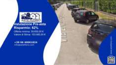 Foto Immobile in asta di 96 m con pi di 5 locali in vendita a Casoria