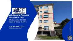 Foto Immobile in asta di 97 m in vendita a Monticello Brianza