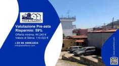 Foto Immobile in asta di 98 m con 3 locali in vendita a Pozzuoli