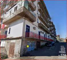 Foto Immobile in asta di 98 m con 4 locali in vendita a Catania