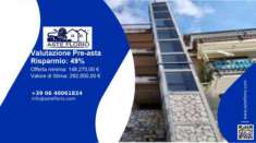 Foto Immobile in asta di 99 m in vendita a Taormina