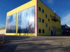 Foto Immobile industriale a L'Aquila