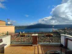 Foto Immobile residenziale in vendita a Castel Gandolfo