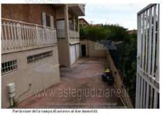 Foto IMMOBILI-ALTRA CATEGORIA-Via j. f. kennedy, 3, 00040 marino rm, italia