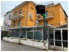 Foto IMMOBILI-ALTRA CATEGORIA-Viale antonio locatelli n. 5