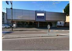 Foto IMMOBILI-IMMOBILE COMMERCIALE-Corso nazioni unite, 5