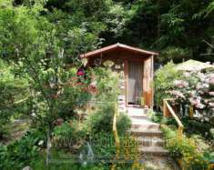 Foto IMMOBILI-IMMOBILE COMMERCIALE-Frazione santomoro-via per i pozzi del bagno