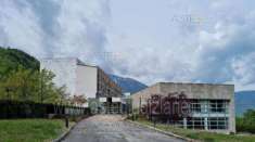Foto IMMOBILI-IMMOBILE COMMERCIALE-Localit  santa croce