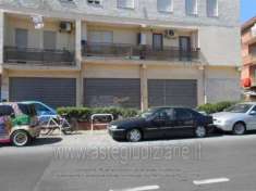 Foto IMMOBILI-IMMOBILE COMMERCIALE-Lungomare delle sirene, 191, 00040 torvaianica rm, italia