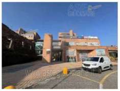 Foto IMMOBILI-IMMOBILE COMMERCIALE-Piazzale guglielmo marconi, 37, 29121 piacenza pc, italia