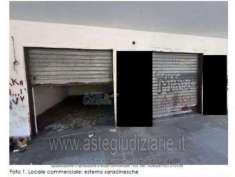 Foto IMMOBILI-IMMOBILE COMMERCIALE-Via ada negri, 80018 mugnano di napoli na, italia