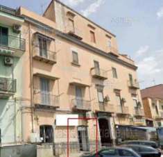 Foto IMMOBILI-IMMOBILE COMMERCIALE-Via argine, 807, 80147 napoli na, italia