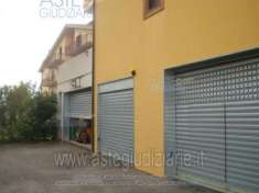 Foto IMMOBILI-IMMOBILE COMMERCIALE-Via castelluccio