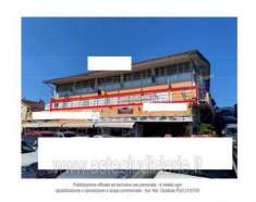 Foto IMMOBILI-IMMOBILE COMMERCIALE-Via dei bocchi 301 frazione segromigno in piano
