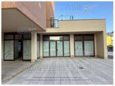 Foto IMMOBILI-IMMOBILE COMMERCIALE-Via eugenio curiel, 33, 60030 castelbellino stazione an, italia