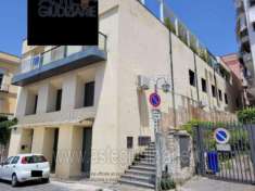 Foto IMMOBILI-IMMOBILE COMMERCIALE-Via follieri n. 14- 16-18