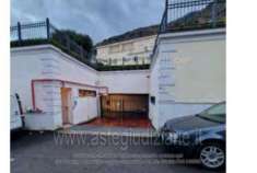 Foto IMMOBILI-IMMOBILE COMMERCIALE-Via fratte, 19, 80053 castellammare di stabia na, italia