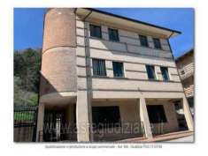 Foto IMMOBILI-IMMOBILE COMMERCIALE-Via garibaldi, 27, 06025 nocera umbra pg, italia