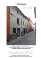 Foto IMMOBILI-IMMOBILE COMMERCIALE-Via garibaldi 9/a, frazione capoluogo, quartiere "crocifisso"