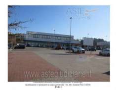 Foto IMMOBILI-IMMOBILE COMMERCIALE-Via marconi, 86/ad