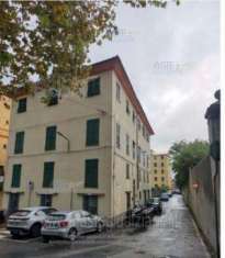 Foto IMMOBILI-IMMOBILE COMMERCIALE-Via ospedale di s. raffaele, 1 r/3r, 16152 genova ge, italia