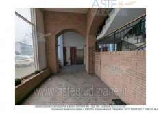 Foto IMMOBILI-IMMOBILE COMMERCIALE-Via ravegnana, 407, 47122 forl fc, italia