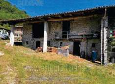 Foto IMMOBILI-IMMOBILE COMMERCIALE-Via santuario d'oropa, regione la vecchia, cascina brella
