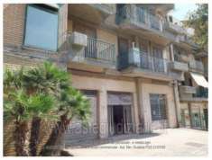 Foto IMMOBILI-IMMOBILE COMMERCIALE-Via tenente cataldo, 12/12a 12b, 95041 caltagirone ct, italia