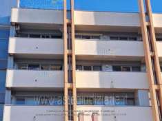 Foto IMMOBILI-IMMOBILE COMMERCIALE-Via toscana n.6/b