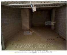 Foto IMMOBILI-IMMOBILE COMMERCIALE-Via xxv aprile, 2b, 60030 pianello vallesina an, italia