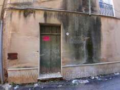 Foto IMMOBILI-IMMOBILE COMMERCIALE-Vicolo di vita, 19/20