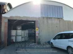 Foto IMMOBILI-IMMOBILE INDUSTRIALE- tra la via colmate del cerro e la via risaia