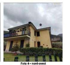 Foto IMMOBILI-IMMOBILE RESIDENZIALE-Borgo a mozzano, frazione anchiano, localit  sotto la chiesa snc
