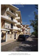 Foto IMMOBILI-IMMOBILE RESIDENZIALE-Contrada casale, s.s. 151, 16