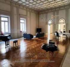 Foto IMMOBILI-IMMOBILE RESIDENZIALE-Corso umberto i, 27, 46100 mantova mn, italia