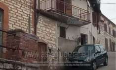 Foto IMMOBILI-IMMOBILE RESIDENZIALE-Frazione nebbiano, 23 60044 fabriano an, italia