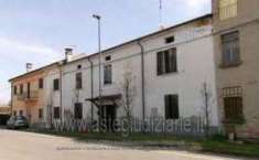 Foto IMMOBILI-IMMOBILE RESIDENZIALE-Frazione zerbio - voa giacomo mateotti 34