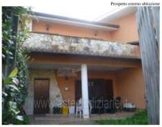 Foto IMMOBILI-IMMOBILE RESIDENZIALE-Localit  selvotta - circonvallazione g. falcone