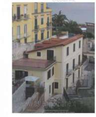 Foto IMMOBILI-IMMOBILE RESIDENZIALE-Salita petraio, 18, 80127 napoli na, italia