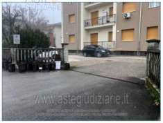 Foto IMMOBILI-IMMOBILE RESIDENZIALE-Strada cisa n. 118