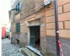 Foto IMMOBILI-IMMOBILE RESIDENZIALE-Via alla chiesa civ.6