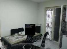 Foto IMMOBILI-IMMOBILE RESIDENZIALE-Via angelo camillo de meis n.181