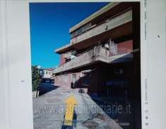 Foto IMMOBILI-IMMOBILE RESIDENZIALE-Via benedetto cairoli, 3, 51016 montecatini terme pt, italia