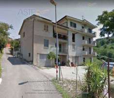 Foto IMMOBILI-IMMOBILE RESIDENZIALE-Via chivi san benedetto