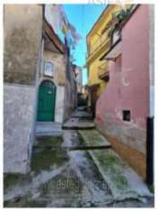 Foto IMMOBILI-IMMOBILE RESIDENZIALE-Via domenico alfieri- frazione lanzara