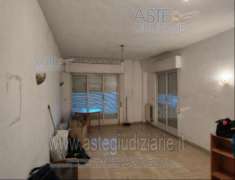 Foto IMMOBILI-IMMOBILE RESIDENZIALE-Via don torello 94