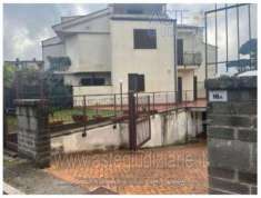 Foto IMMOBILI-IMMOBILE RESIDENZIALE-Via fattoria pavan n. 16 a/b